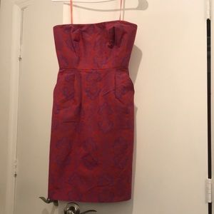Chic J. Crew dress in very good condition. It unfortunately doesn’t fit me.